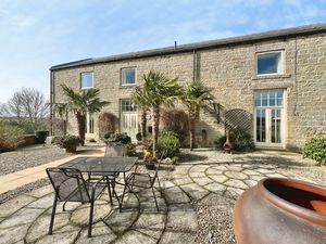 Photo 27- click for photo gallery